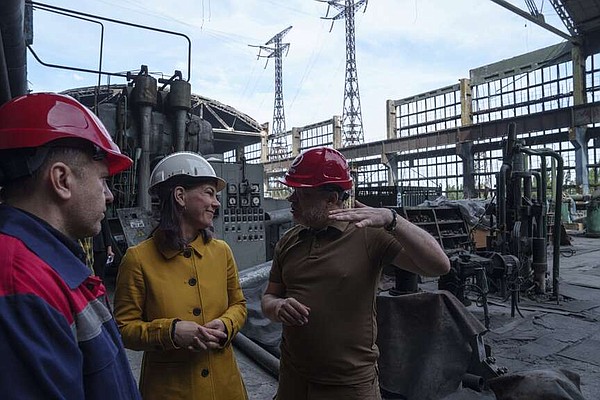 Germany promises air defense for Ukraine | The Arkansas Democrat-Gazette - Vimarsana News