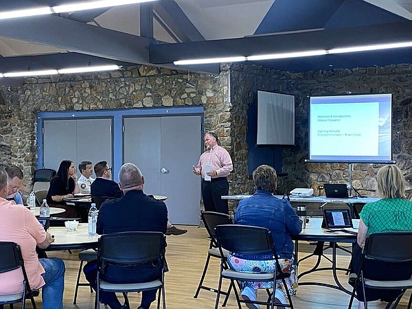 Jefferson City Council hosts extensive work session at McClung Park - Vimarsana News