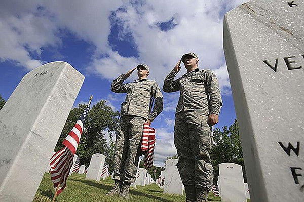 Honoring the nation’s fallen servicemen is true meaning of holiday | Arkansas Democrat Gazette