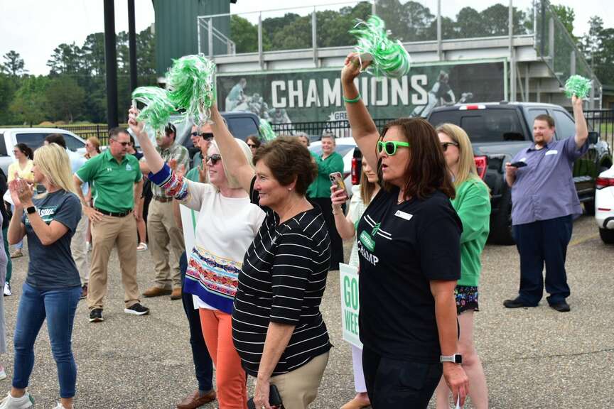 Weevils Take Off For Super Regional Pine Bluff Commercial News