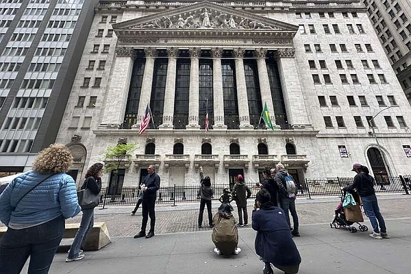 Stocks bounce back, reclaim some of earlier losses | The Arkansas Democrat-Gazette - Vimarsana News