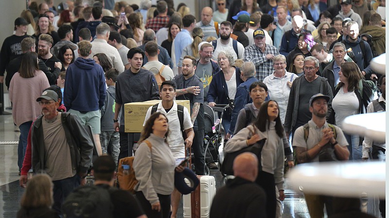 Surge in Memorial Day Weekend Travel Breaks Records