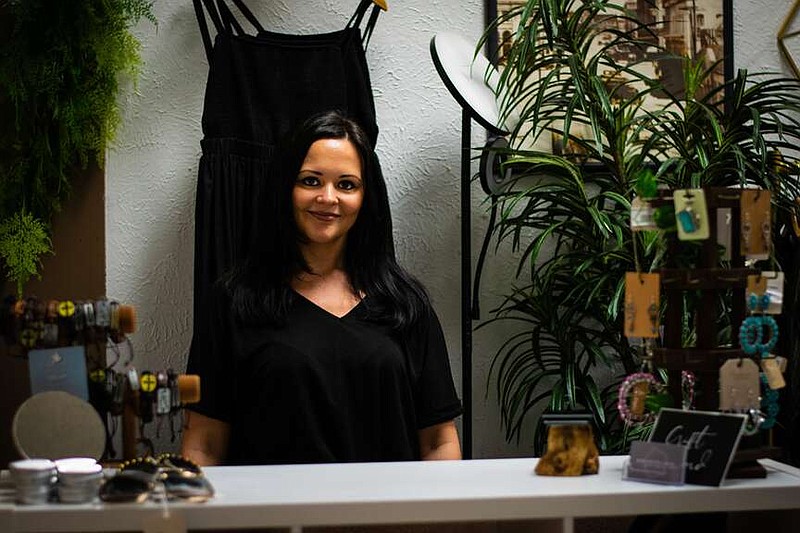 Local entrepreneur Kayt Everitt shares how she turned a pandemic pivot into a flourishing fashion business in Downtown Texarkana. (Photo by Nicci McCarty)