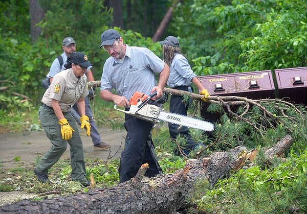 Benton County damage reports pile up in aftermath of vicious Sunday storm; fourth death recorded - Vimarsana News