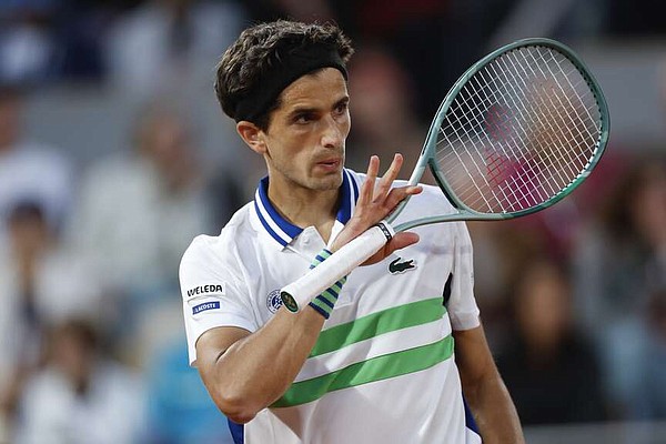 Djokovic beats Frenchman, starts bid for 25th title | The Arkansas Democrat-Gazette - Vimarsana News