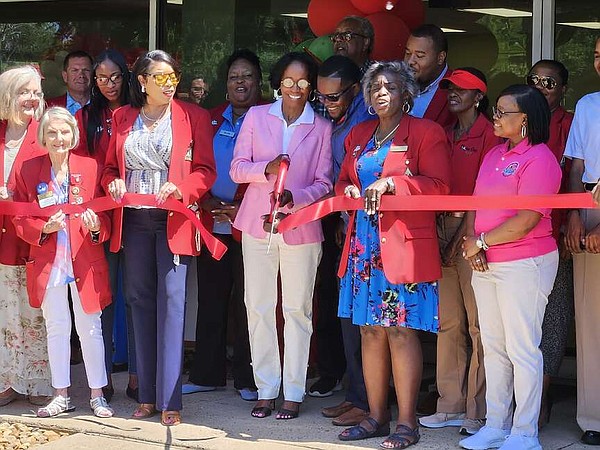 Harbor Oaks Pro Shop ready to tee off | Pine Bluff Commercial News - Vimarsana News
