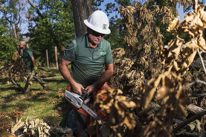 Bentonville outdoor recreation hit hard by May 26 storm; cleanup
