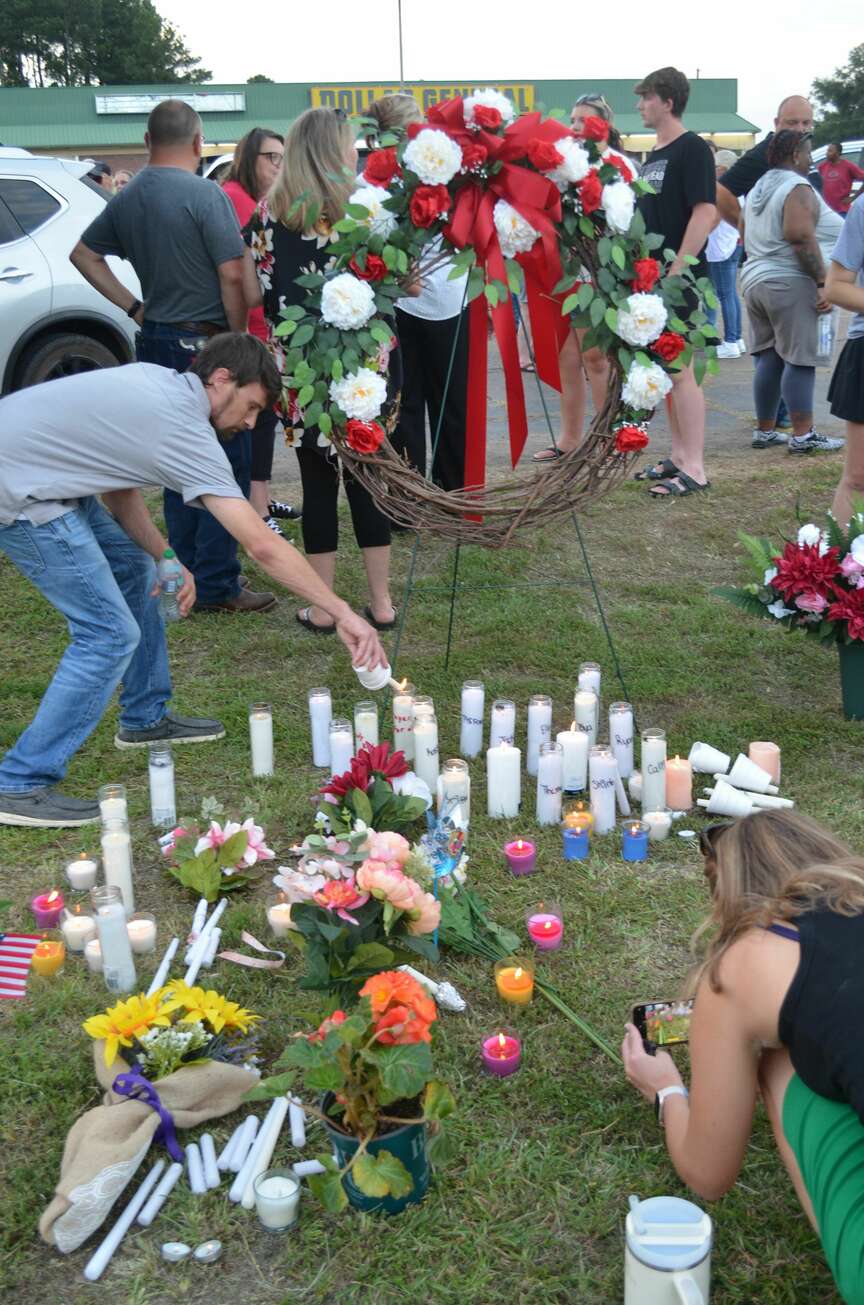 Fordyce mourns for shooting victims Pine Bluff Commercial News