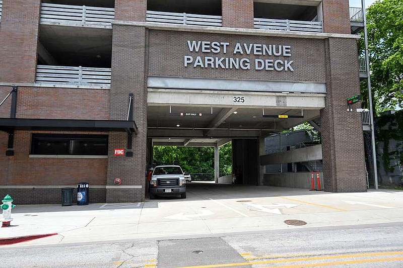 Fayetteville installs electric vehicle charging stations at West Avenue