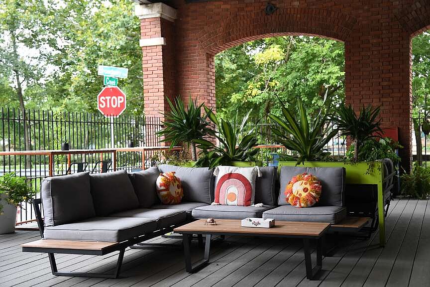 WATCH | The Lofts at Creek Street: Former Frasier Oil locale becomes ...