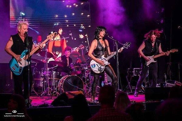 Kinsch embraces new career in Joan Jett, Blondie tribute bands ...