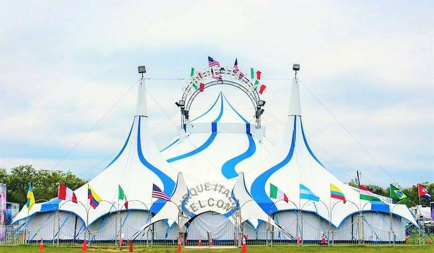Cirque Italia brings unique show to Pine Bluff