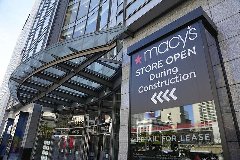 Macy’s swings back to 2Q profit The Arkansas DemocratGazette