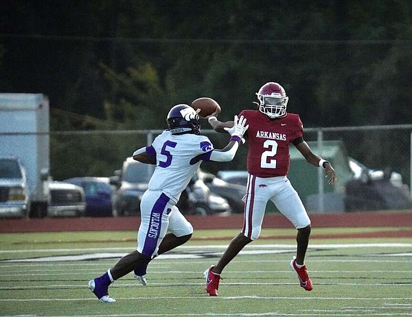 Prep Football: El Dorado secures 42-20 victory over Arkansas High