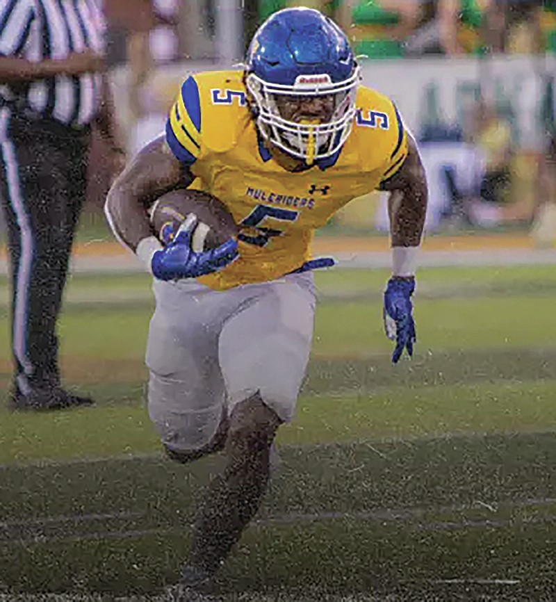 Scales sets allpurpose yard record in dominant victory at Arkansas