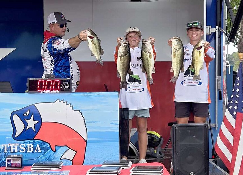 Texas High School fishing team clinches fourth, two win scholarships at