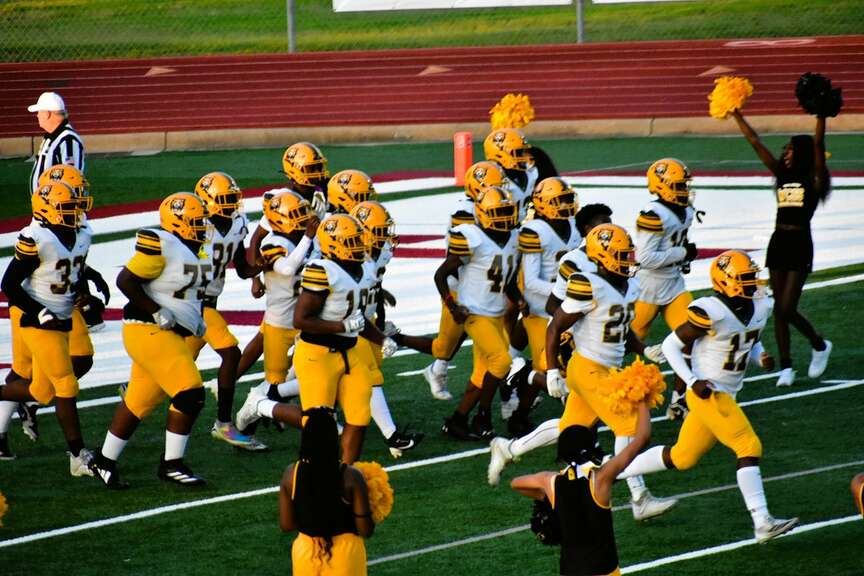 Wildcats return home to face Searcy