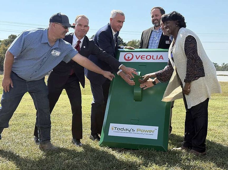Veolia calls solar farm, sapling planting initiatives at Gum Springs