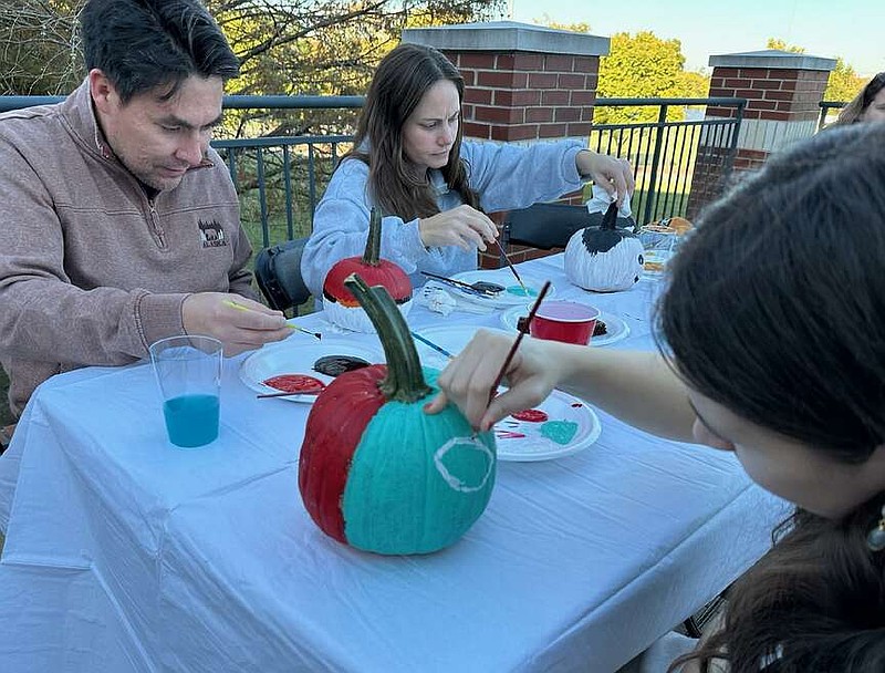 University of Arkansas at Fort Smith celebrates family weekend with