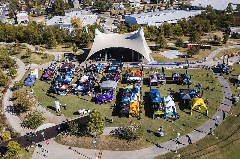 PHOTOS Big Sugar gets rolling in Bentonville The Arkansas DemocratGazette Arkansas' Best