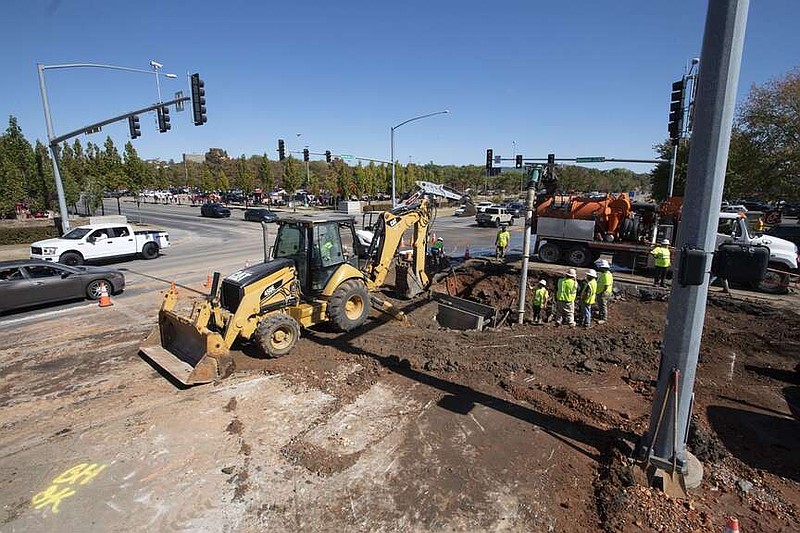 Lane closures set in Fayetteville to repair damage caused by water main
