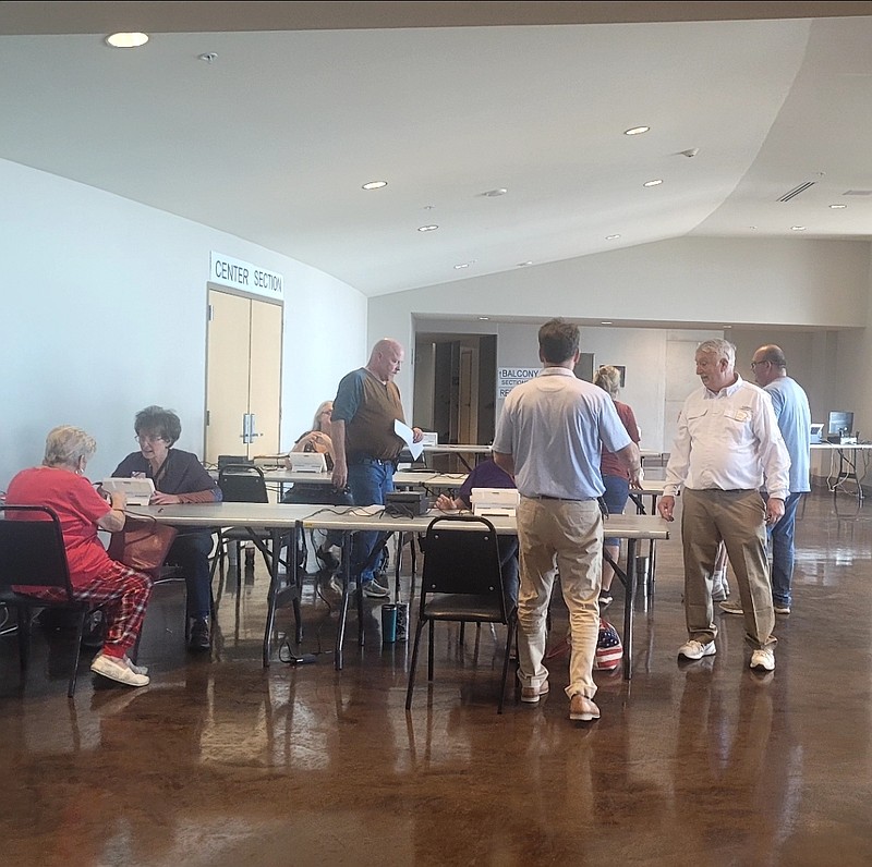 Photo by Bradly Gill
The El Dorado Municipal Auditorium at 100 W. 8th St., El Dorado is open to all registered voters in Union County to cast their ballot today.