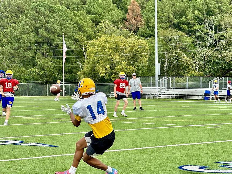 Lakeside Rams wide receiver A.J. Burns catches a pass in practice on Sep. 4 at Rams Field. Lakeside hosts Hot Springs in the Battle for Bathhouse Row tonight at Chick Austin Stadium. (The Sentinel-Record/Bryan Rice)