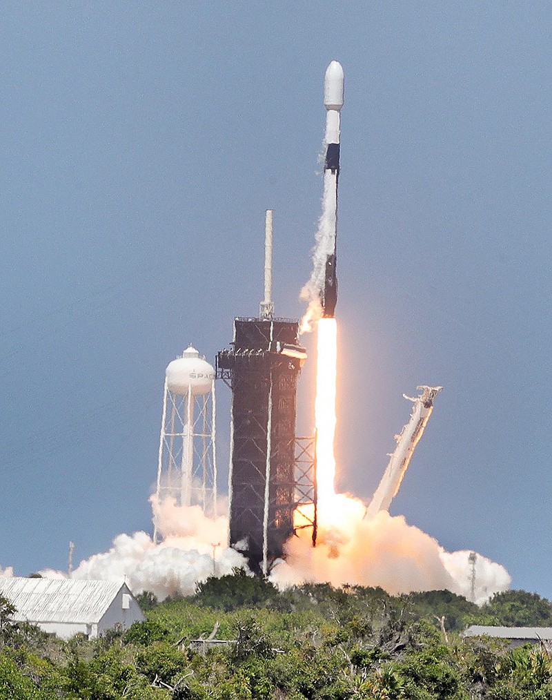 SpaceX queues up KSC launch Sunday and Canaveral launch Monday Texarkana Gazette