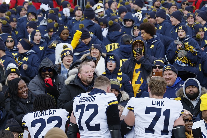 Michigan upsets No. 2 Ohio State 1310 for Wolverines' 4th straight win