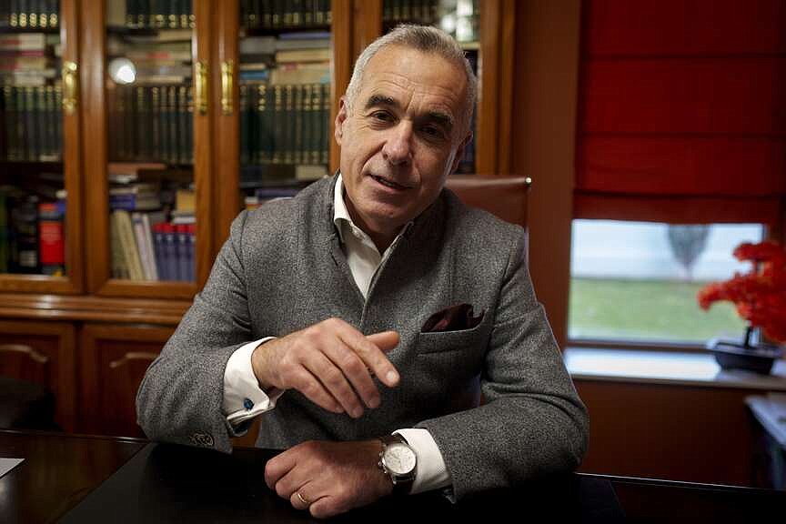 Financier of Romanian’s campaign sought