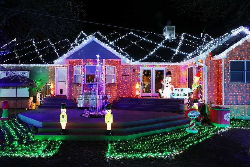 Columbia family's spectacular display competes in 'The Great