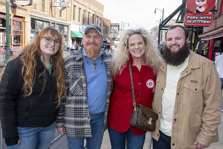 Parade on Beale Street | Arkansas Democrat Gazette