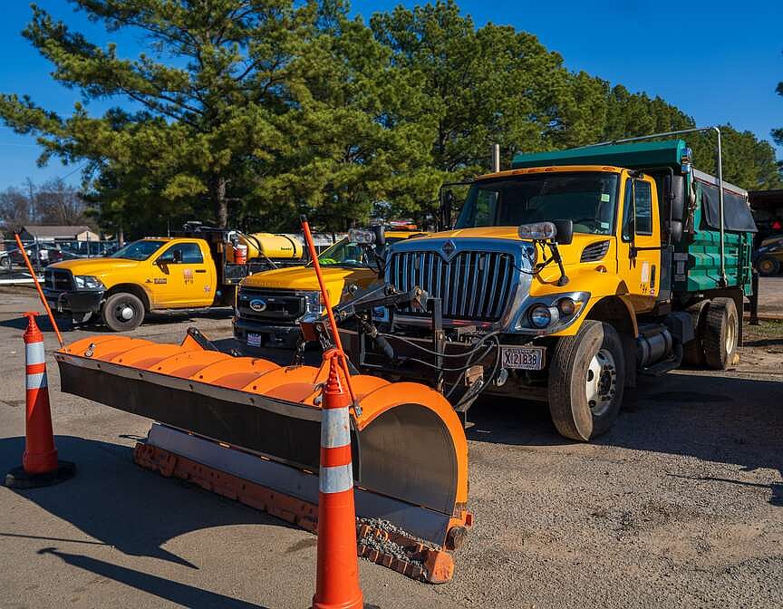 Cities in the River Valley prepare for incoming winter weather | River ...