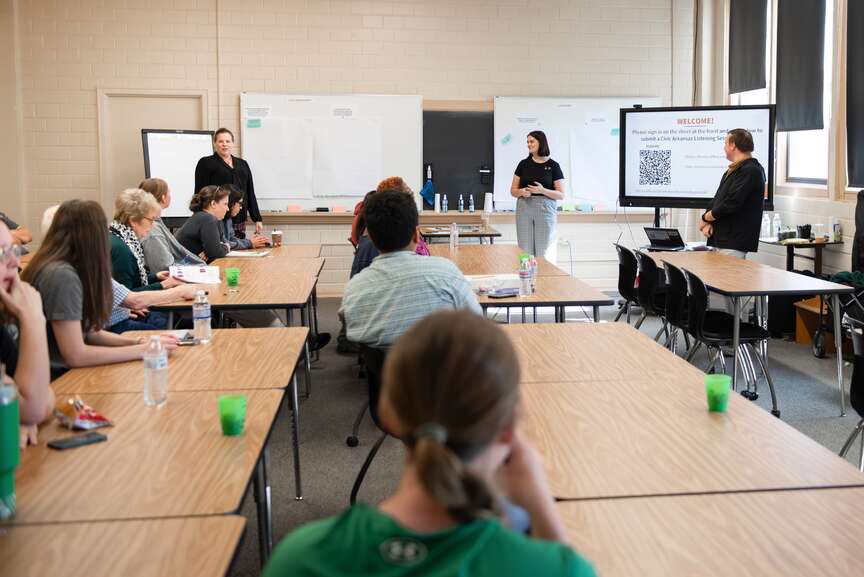 UAM students engage in community sessions
