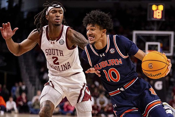 Auburn survives Broome's injury | Northwest Arkansas Democrat-Gazette