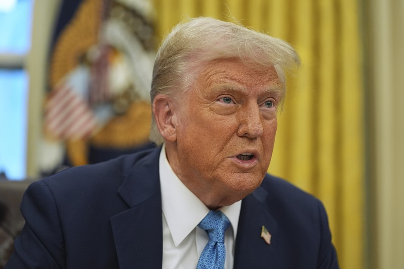 Trump s second week in office delivers jolts and chaotic orders with a