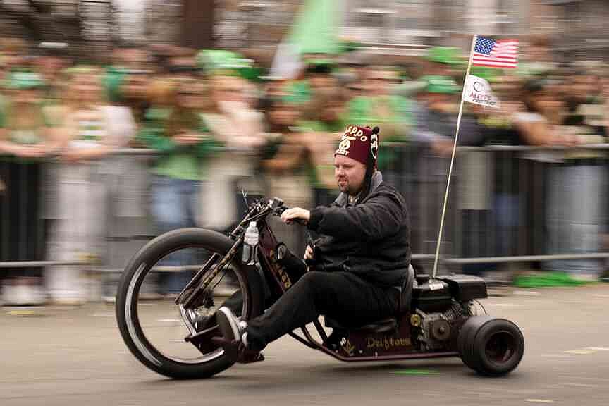hot springs st pattys day parade