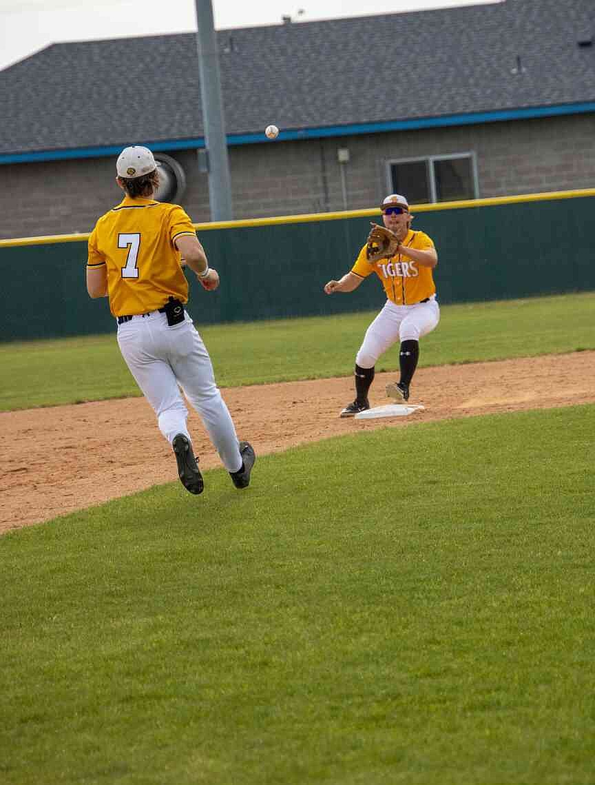 Prairie Grove Tigers resume conference games | The Washington County ...