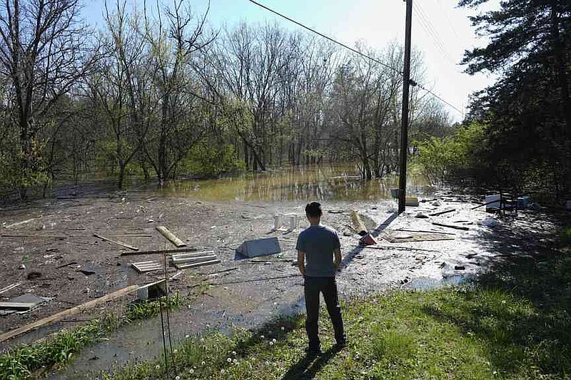 Swollen rivers flood towns in US South after prolonged deluge of rain ...