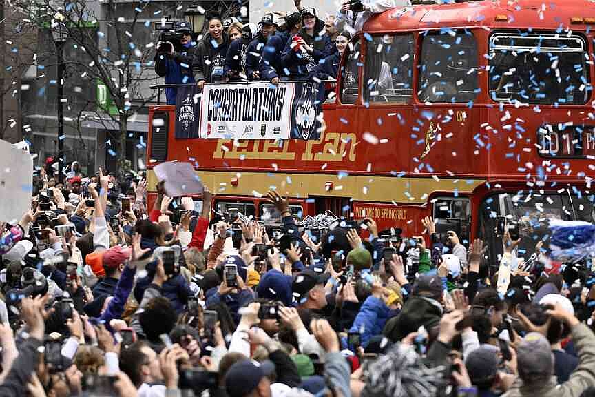 Another UConn basketball title, another parade
