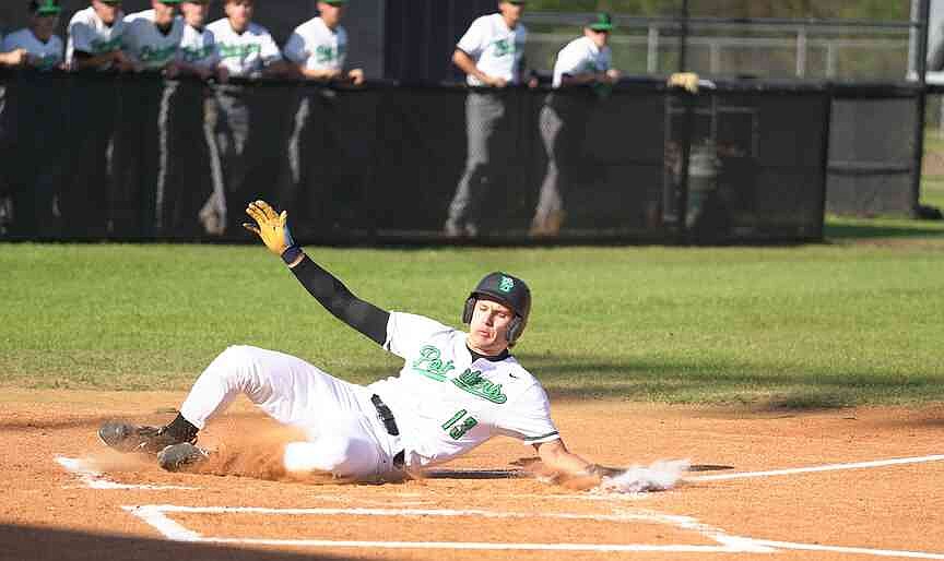 Van Buren answers Greenwood’s big inning, completes 5A-West baseball sweep