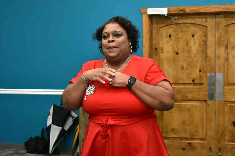 Patricia Burnett of James Matthews Elementary School is named Joe Barry Carroll Award winner for elementary teachers in the PBSD. (Pine Bluff Commercial/I.C. Murrell)
