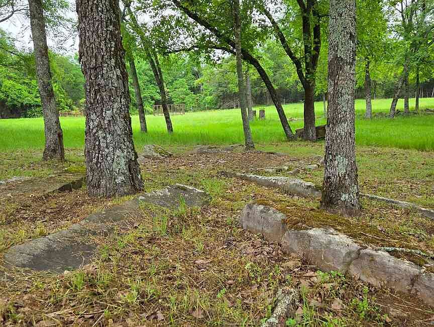 Prison Rocks Tribe members: Petroglyphs and more near proposed Franklin County ...