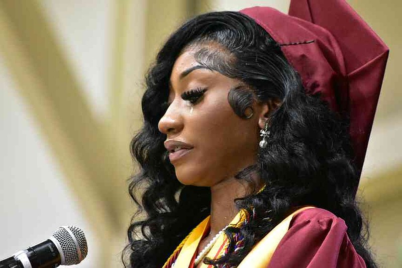 Jaide Sanders delivers an emotional salutatory speech. (Pine Bluff Commercial/I.C. Murrell)