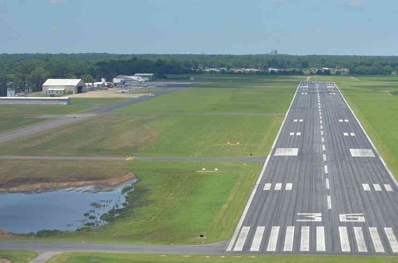 The arial approach to Grider Field as seen by both nationwide aviators and local youngsters taking advantage of BPA free airplane rides. (Special to The Commercial/Richard Ledbetter)