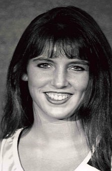Felicia Crowe