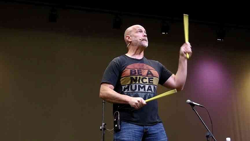 WATCH | Stressed? Just 'TAP': HSTI keynote speaker inspires with