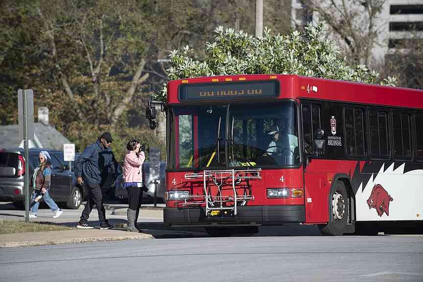 Razorback Transit seeks public input regarding bus stops