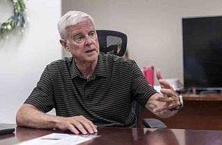 Womack visits Five Rivers Distribution in Van Buren, talks slackwater ...