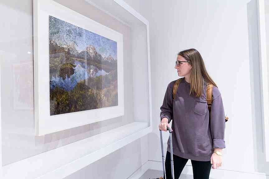 Travelers can head ‘Home and Away’ in new art gallery at XNA